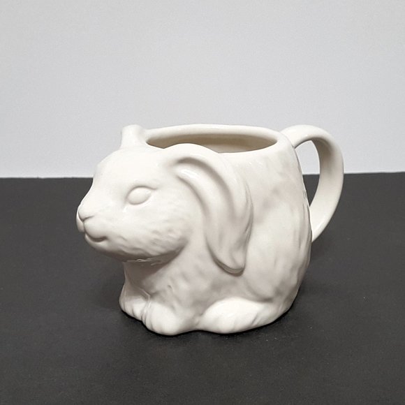 NEW Threshold Figural White Easter Bunny Mug 13.5 OZ Stoneware - Picture 1 of 7